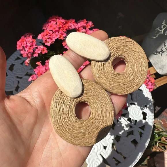 Selina Boho Raffia Rattan Drop Earrings - Picture 4 of 8